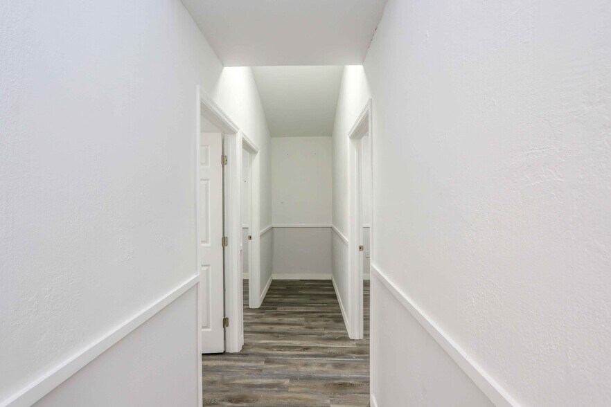 More Photos Of 2821 SW 37th Ave, Miami Office Residential For Sale