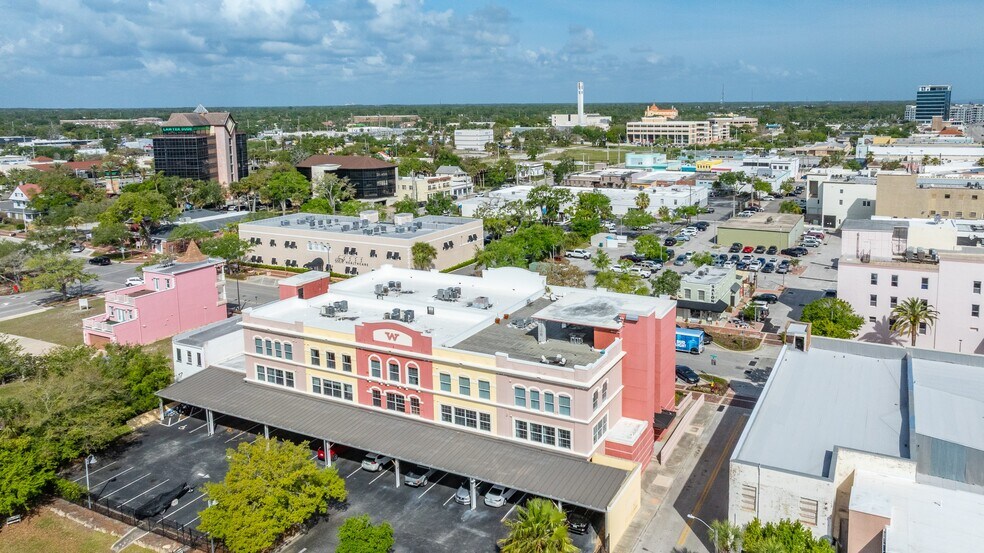 More Photos Of 111 Magnolia Ave, Daytona Beach Office For Sale