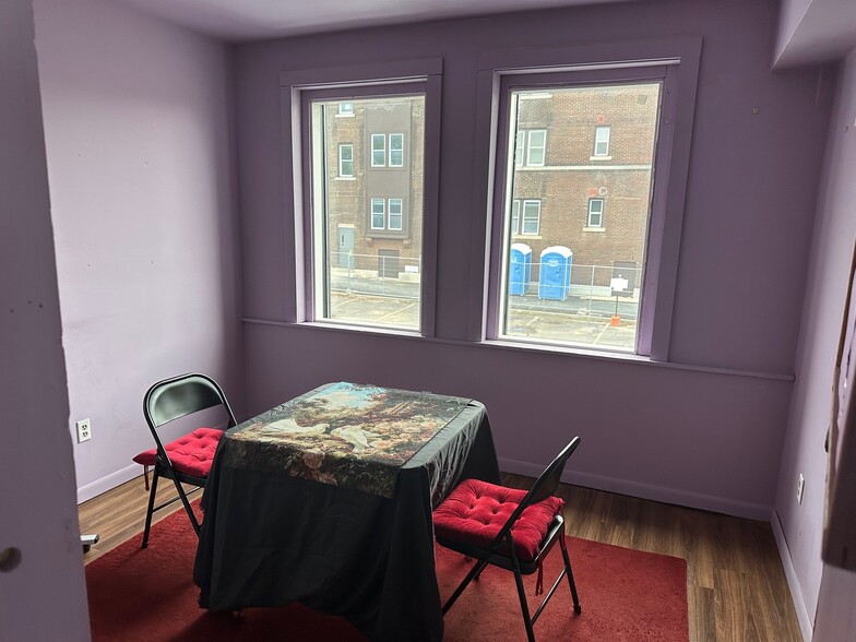 More Photos Of 727 E Main St, Rochester Restaurant For Lease