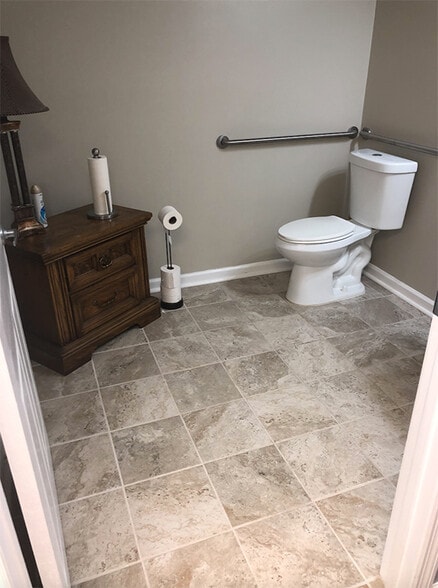 More Photos Of 2563-2567 Capital Medical Blvd, Tallahassee Medical For Lease