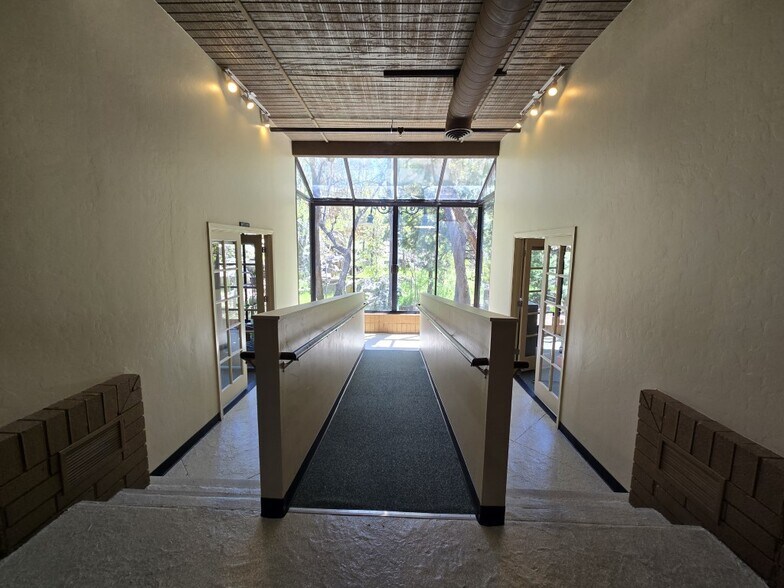 More Photos Of 195 Plaza Dr, Prescott Medical For Sale