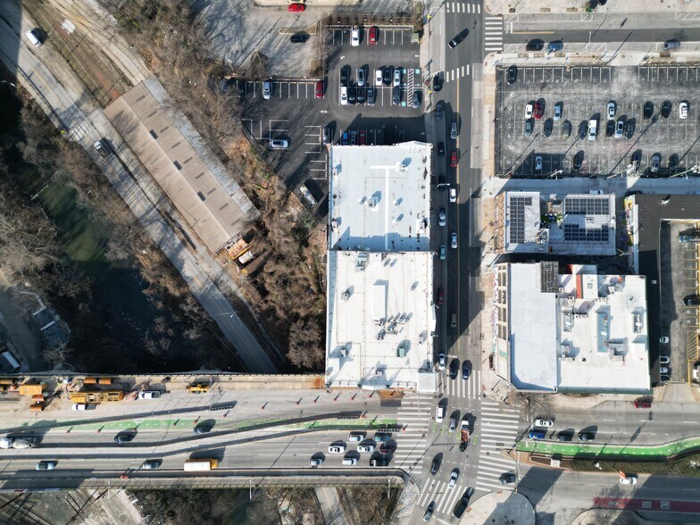 More Photos Of 1900 N Howard St, Baltimore Loft Creative Space For Lease