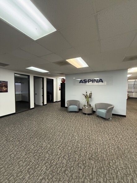 More Photos Of 6065 Bristol Pky, Culver City Office For Sale