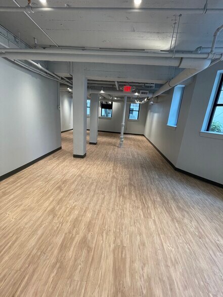 More Photos Of 1962 Beacon St, Brighton Apartments For Sale