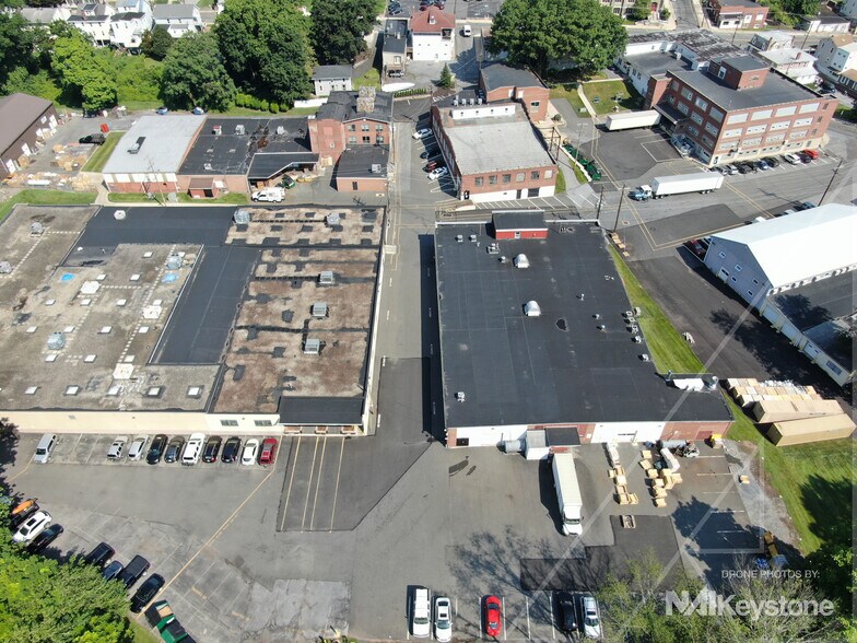 More Photos Of 6 Front Street Plaza, Mohnton Food Processing For Sale