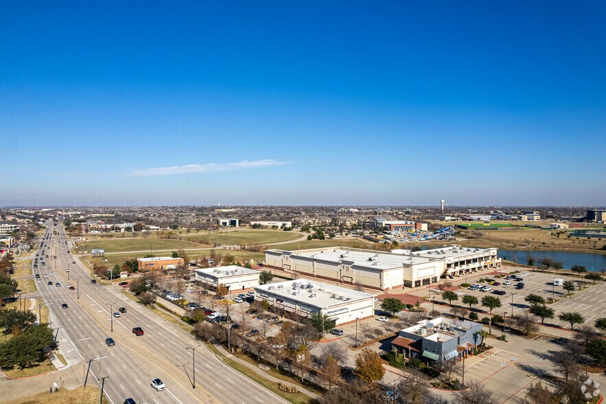 More Photos Of 5404 Preston Rd, Frisco Freestanding For Lease