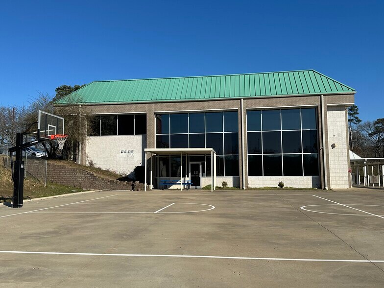 More Photos Of 21 Corporate Hill Dr, Little Rock Office For Sale