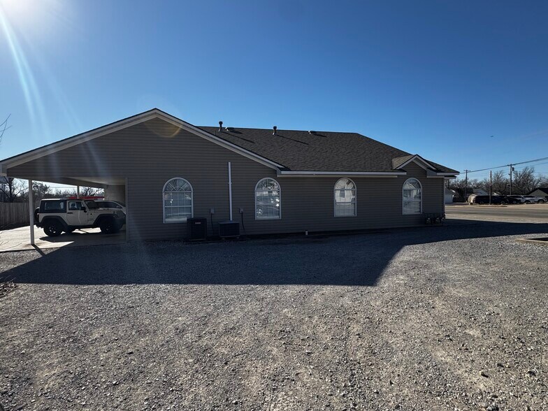 More Photos Of , Shawnee General Retail For Sale