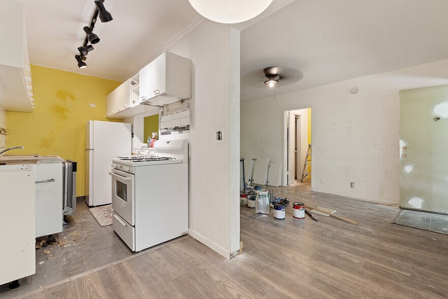 More Photos Of 6610 Selma Ave, Los Angeles Apartments For Sale