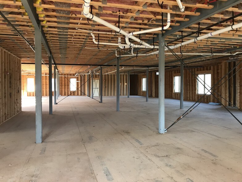 More Photos Of 7724 Raeford Rd, Fayetteville Medical For Lease