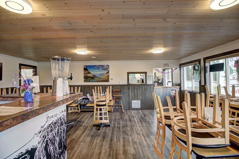 More Photos Of 23113 Rollins Lakeshore Dr, Rollins General Retail For Sale