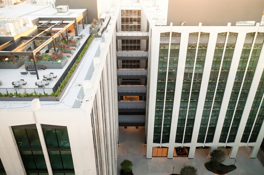 More Photos Of 110 E 9th St, Los Angeles Office For Sale