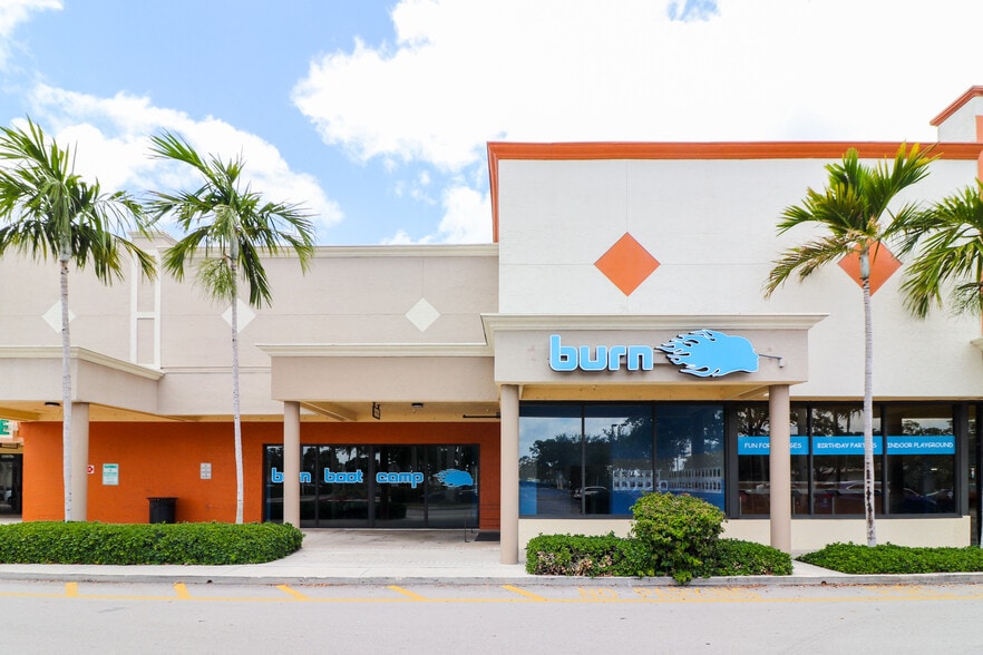 More Photos Of 11383-11445 Palmetto Park Rd, Boca Raton Unknown For Lease