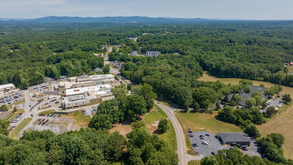 More Photos Of 433 N Historic Hwy 441, Demorest Land For Sale