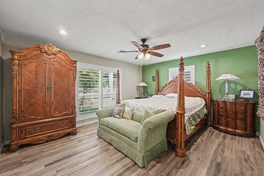 More Photos Of 31626 Dobbin Huffsmith Rd, Magnolia Land For Sale