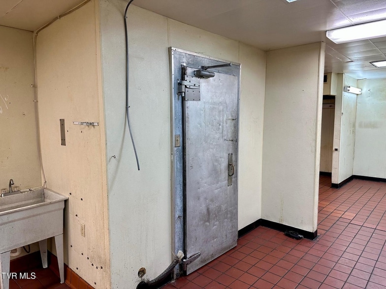 More Photos Of 920 E 5th St N, Big Stone Gap Restaurant For Sale