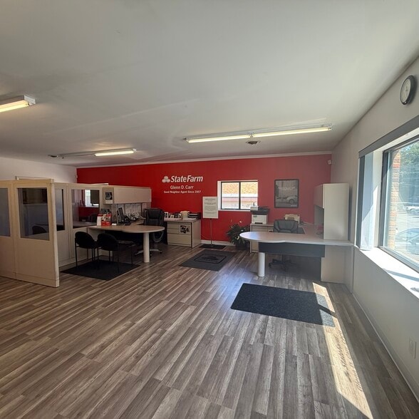 More Photos Of 3985 Oneida St, New Hartford Office For Lease