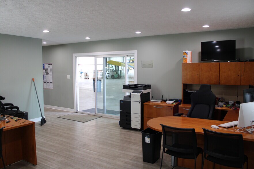 More Photos Of 283 Woodlin Ln, Manquin Airplane Hangar For Sale