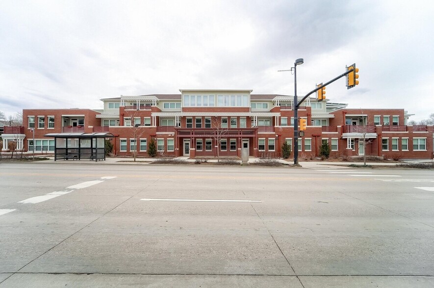 Primary Photo Of 2930 Broadway St, Boulder Office For Sale