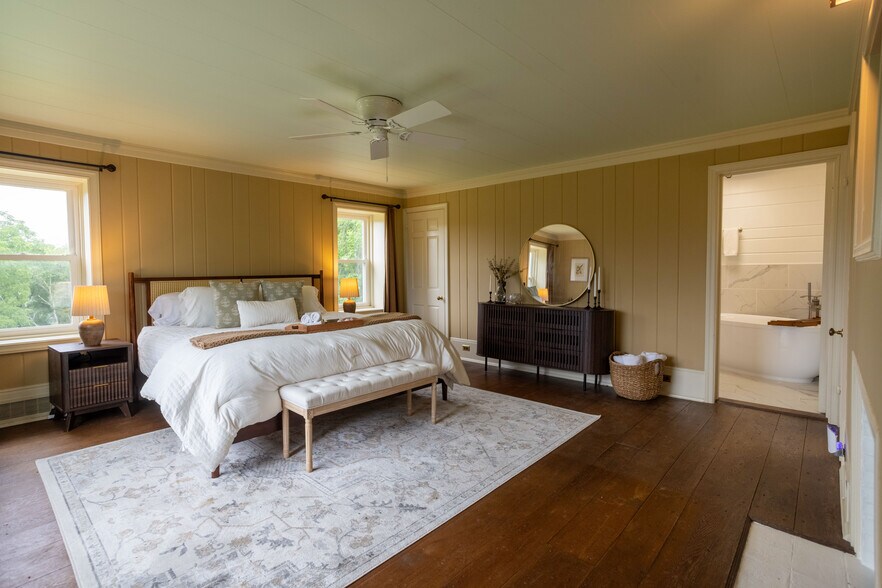 More Photos Of 1207 Flohrs Church Rd, Biglerville Hospitality For Sale