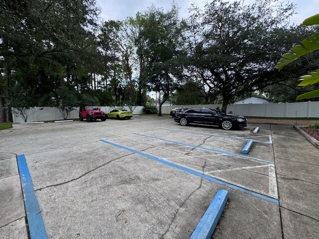 More Photos Of 1509 Mason Ave, Daytona Beach Medical For Sale