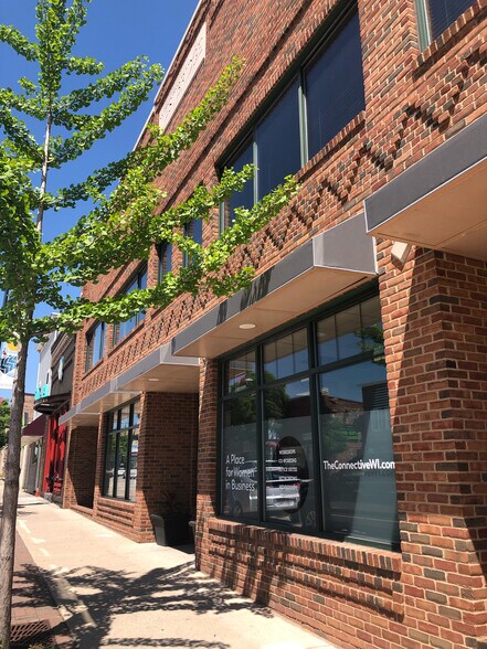 More Photos Of 320 Main Ave, De Pere Loft Creative Space For Lease