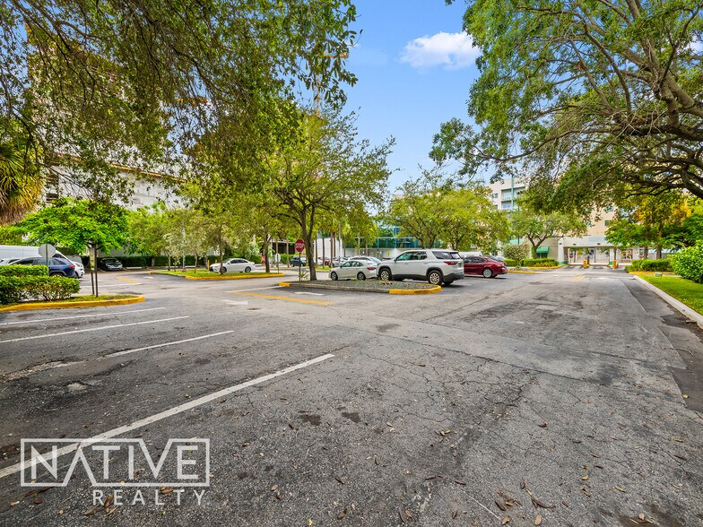 More Photos Of 634 NE 3rd Ave, Fort Lauderdale Office For Lease