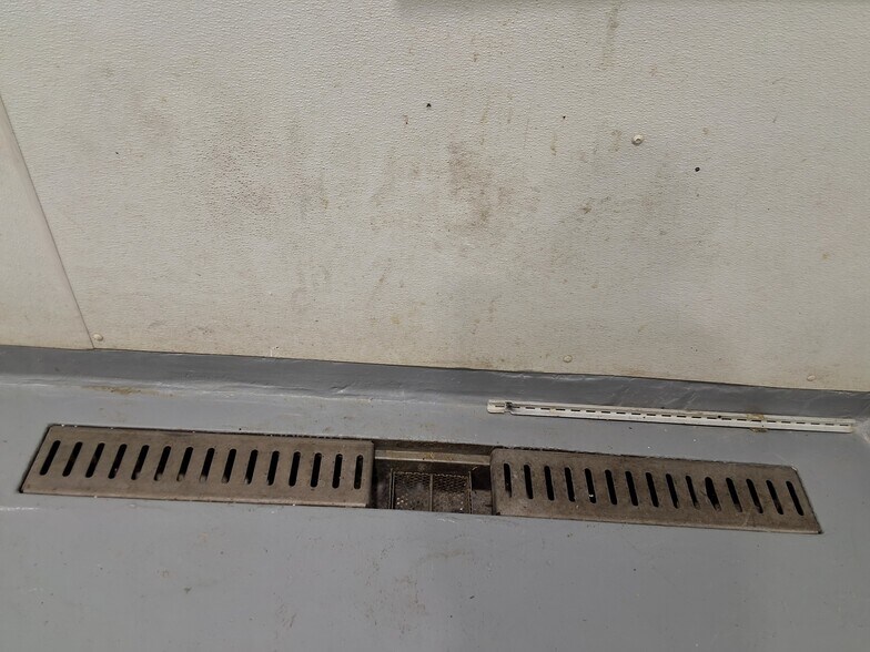 More Photos Of 1411 E Elizabeth Ave, Linden Warehouse For Sale