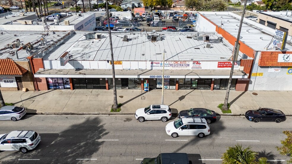 More Photos Of 19739-19749 Sherman Way, Canoga Park Storefront For Sale