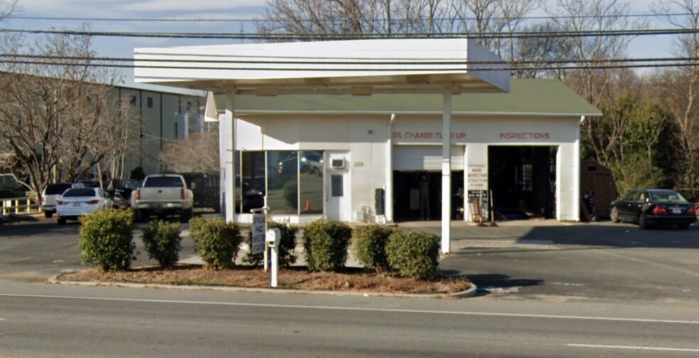 More Photos Of 286 Concord Pky S, Concord General Retail For Sale