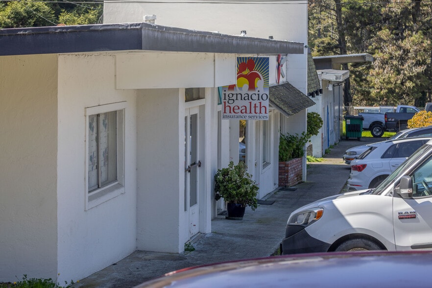 More Photos Of 35507 S Highway 1, Gualala Storefront Retail Office For Sale