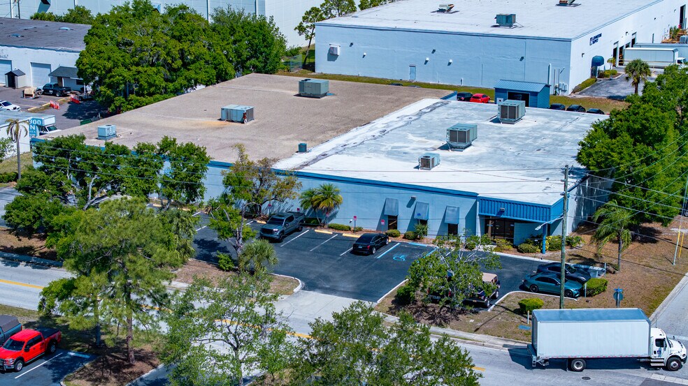 More Photos Of 4705 110th Ave N, Clearwater Warehouse For Sale