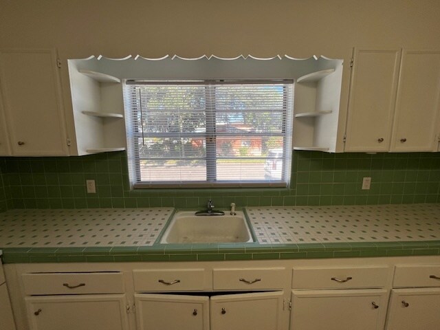 More Photos Of 309 N 22nd St, Tampa Office For Sale