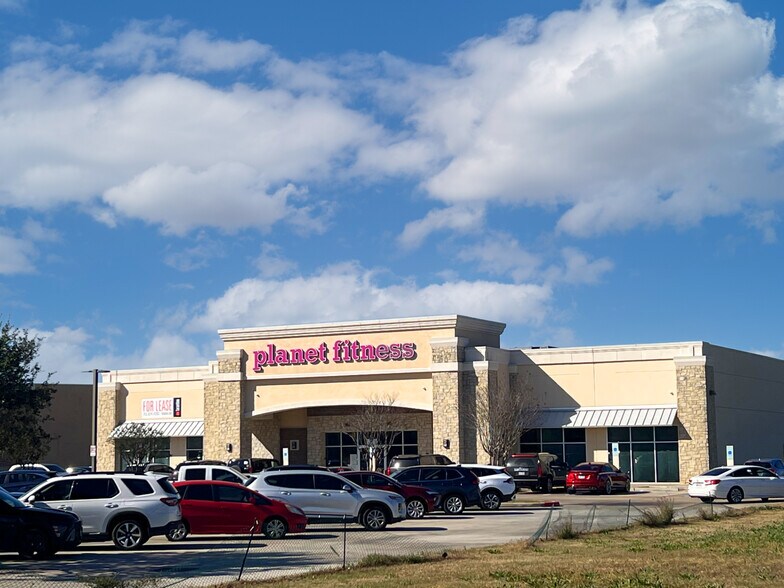 More Photos Of Shadow Creek Pkwy & Hwy 2, Pearland Unknown For Lease