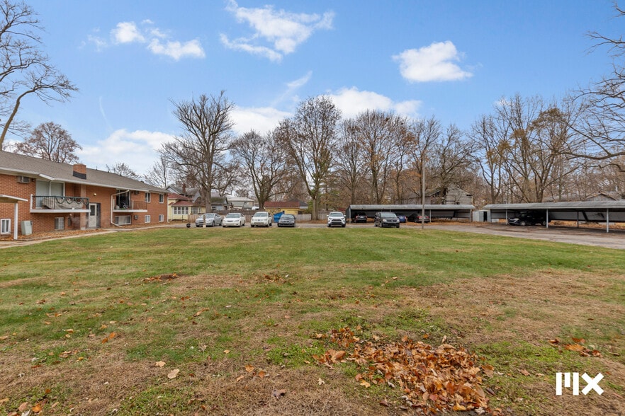 More Photos Of 100 Taylor St, Coldwater Apartments For Sale