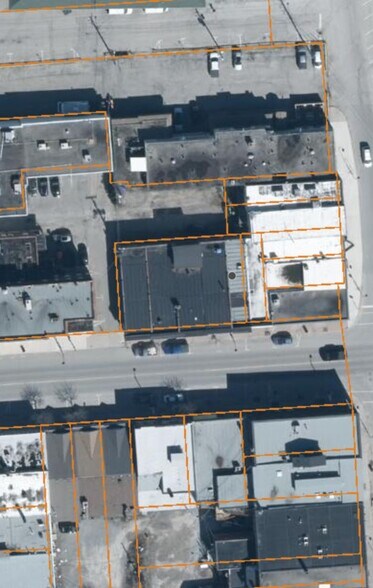 More Photos Of 9-17 Clarence St, Port Colborne Storefront For Sale
