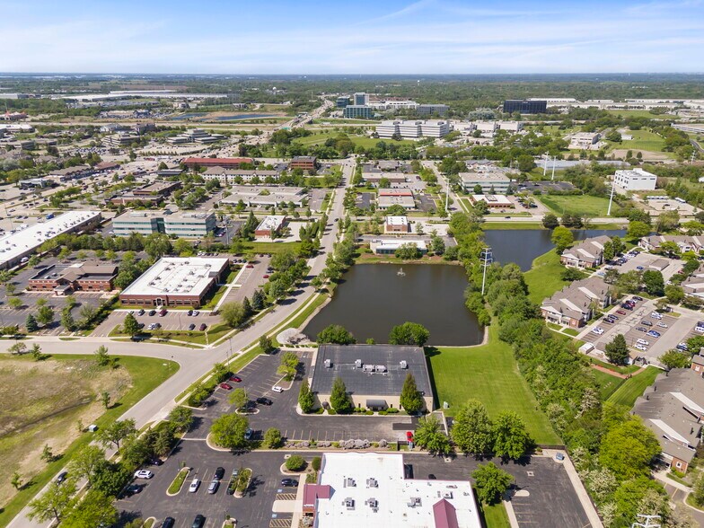 More Photos Of 1488 Bond St, Naperville Office For Sale