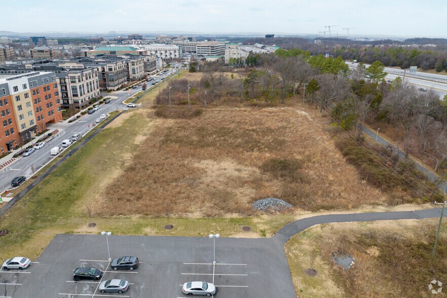 More Photos Of Fairfield Ridge Ave, Herndon Land For Lease