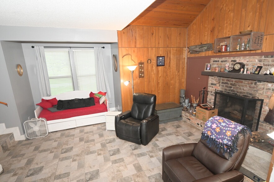 More Photos Of 2101 S Goldenrod Rd, Orlando Storefront For Sale