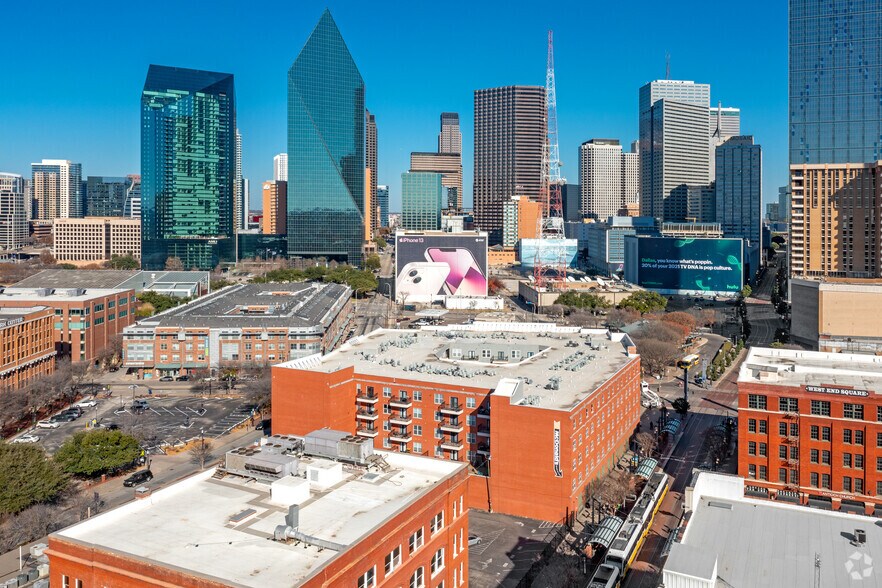 More Photos Of 800 Ross Ave, Dallas Apartments For Lease