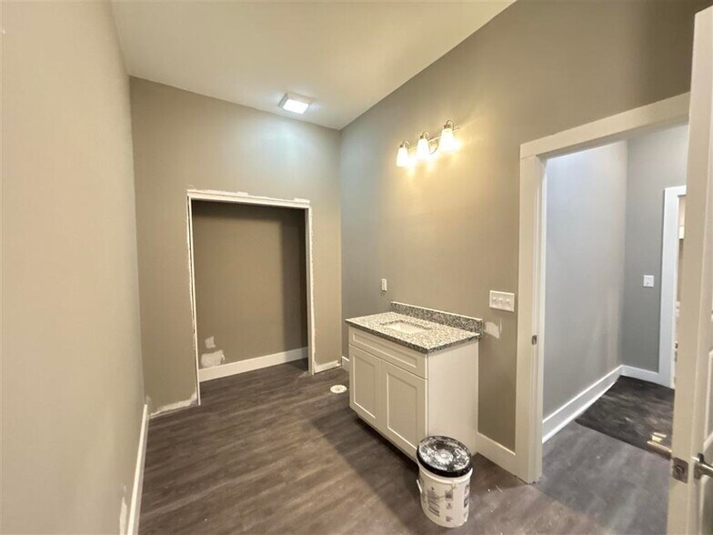More Photos Of 1344 Park St, Bowling Green Multifamily For Sale
