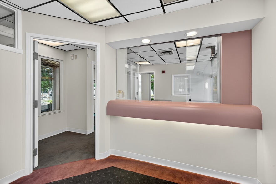 More Photos Of 10101 Lorain Ave, Silver Spring Medical For Sale