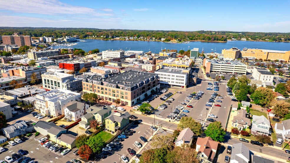 More Photos Of 23 Wallace St, Red Bank Office Residential For Sale