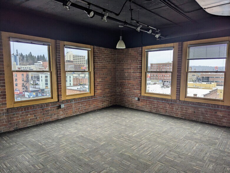 More Photos Of 157 S Howard St, Spokane Office For Lease