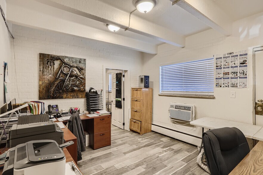 More Photos Of 1525 Valentia St, Denver Hotel For Sale