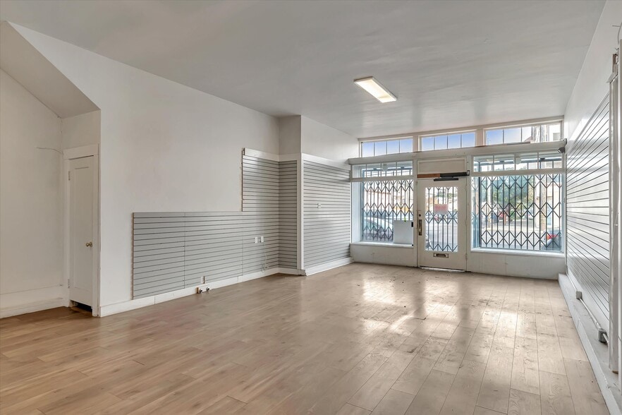 More Photos Of 1156-1158 Geneva Ave, San Francisco Flex For Sale