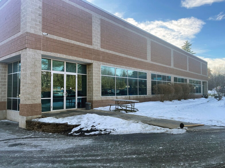More Photos Of 20-22 Northwestern Dr, Salem Light Distribution For Lease