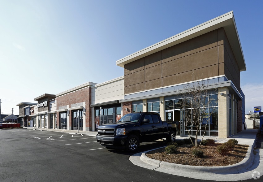 More Photos Of 501 N Berkeley Blvd, Goldsboro Freestanding For Lease