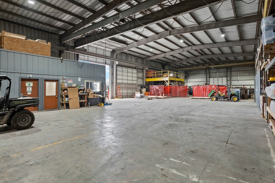 More Photos Of 150 Carrie St, Houston Manufacturing For Sale