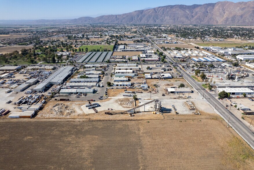 More Photos Of 1315 N State St, Hemet Contractor Storage Yard For Sale